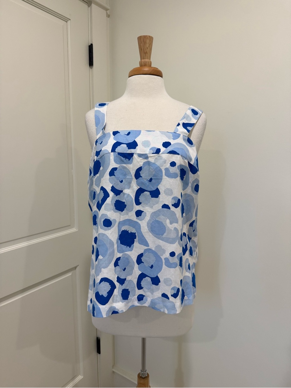 Blue Floral Square-Neck Camisole Tank Top - Women